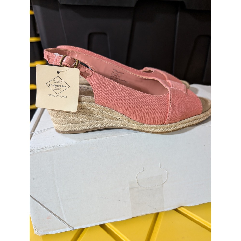 NWT St Johns Bay Lone Melon Pink Espadrille Wedge Sandals Memory Foam 7.5M